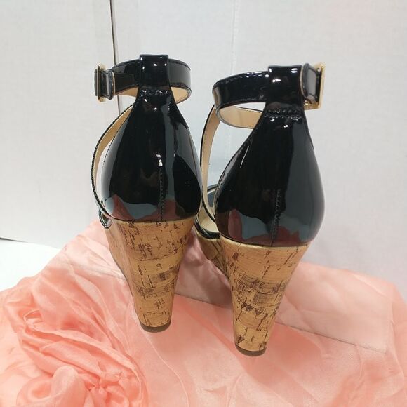 Liz Claiborne Womens 7M Platform Wedge Harmond  Sandals. Color Black. - Picture 8 of 11